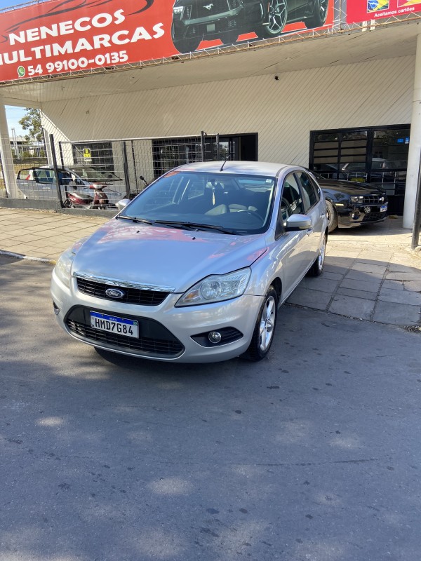 FOCUS 1.6 GLX 8V GASOLINA 4P MANUAL - 2012 - FARROUPILHA