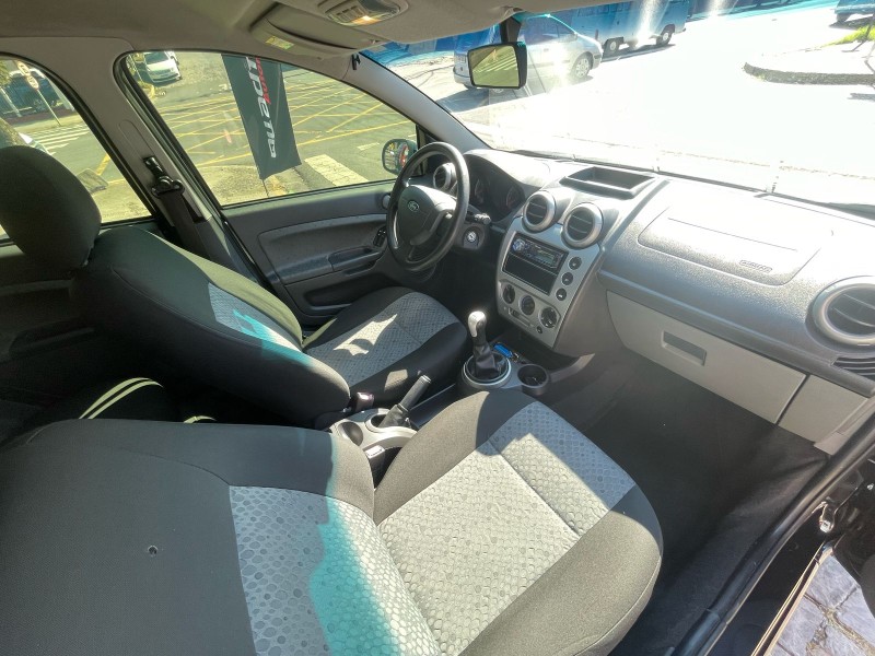 FIESTA 1.0 MPI CLASS 8V FLEX 4P MANUAL - 2014 - CAXIAS DO SUL