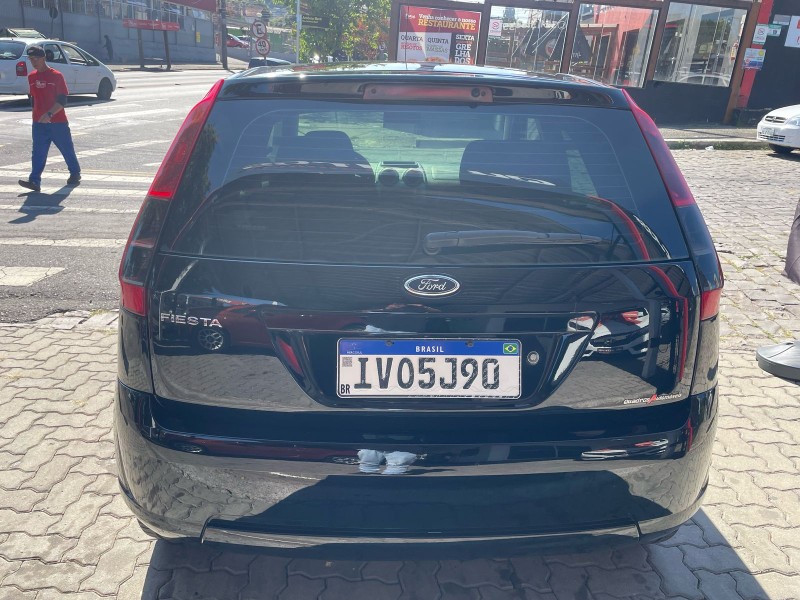FIESTA 1.0 MPI CLASS 8V FLEX 4P MANUAL - 2014 - CAXIAS DO SUL