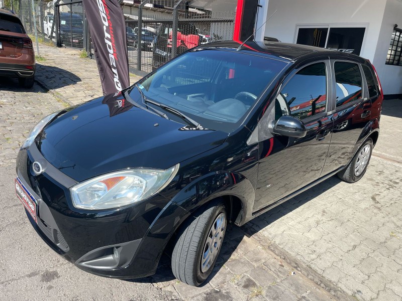 FIESTA 1.0 MPI CLASS 8V FLEX 4P MANUAL - 2014 - CAXIAS DO SUL