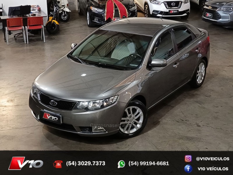 CERATO 1.6 SX3 16V GASOLINA 4P MANUAL - 2012 - CAXIAS DO SUL