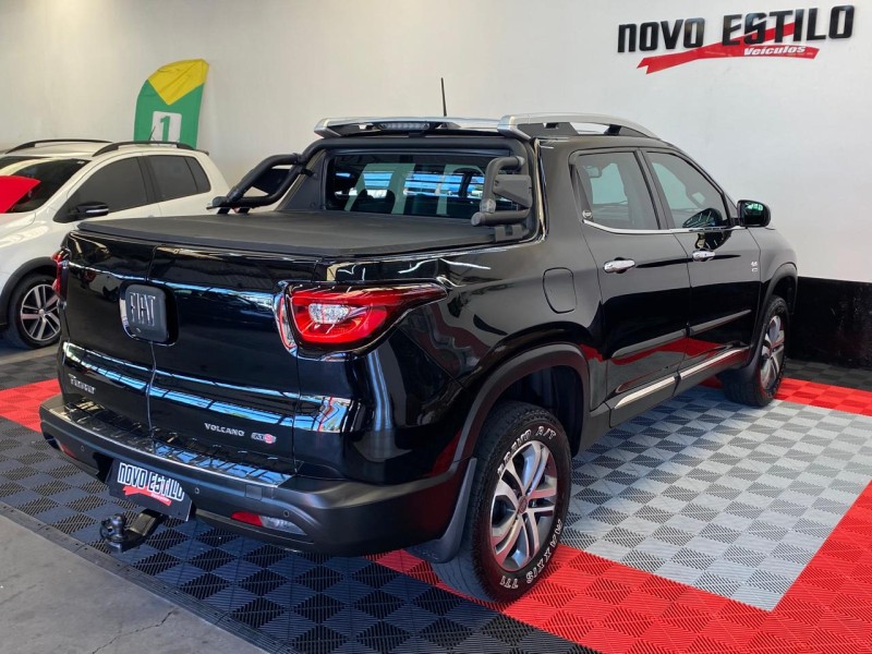 TORO 2.0 16V TURBO DIESEL VOLCANO AT9 4X4 AUTOMÁTICO - 2018 - CAXIAS DO SUL