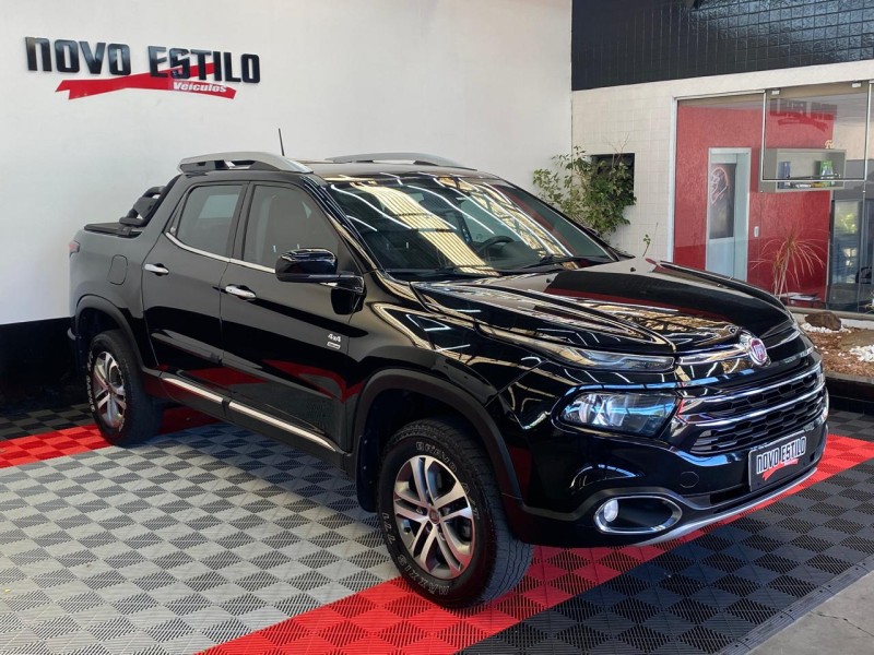 TORO 2.0 16V TURBO DIESEL VOLCANO AT9 4X4 AUTOMÁTICO - 2018 - CAXIAS DO SUL