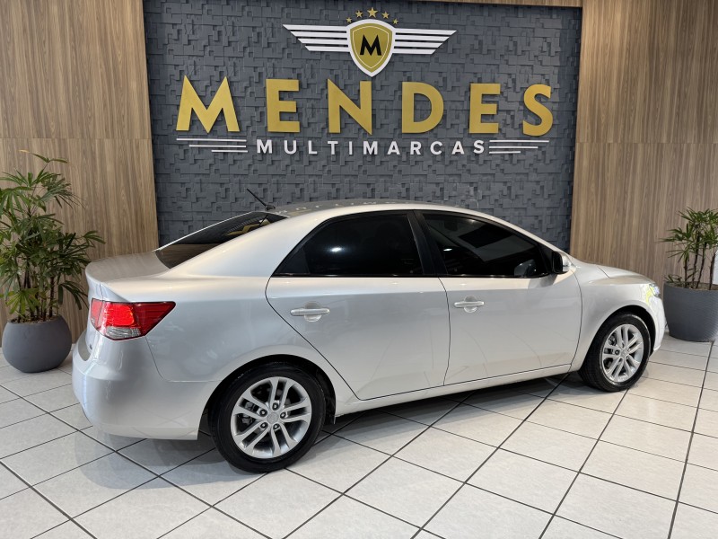 CERATO 1.6 E.284 SEDAN 16V GASOLINA 4P AUTOMÁTICO - 2011 - NOVO HAMBURGO