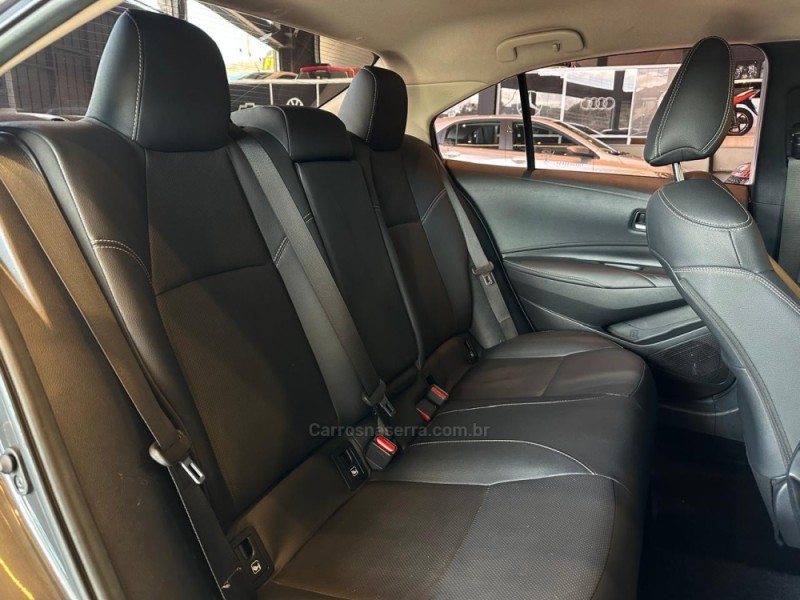 COROLLA 2.0 XEI 16V FLEX 4P AUTOMÁTICO - 2022 - CAXIAS DO SUL