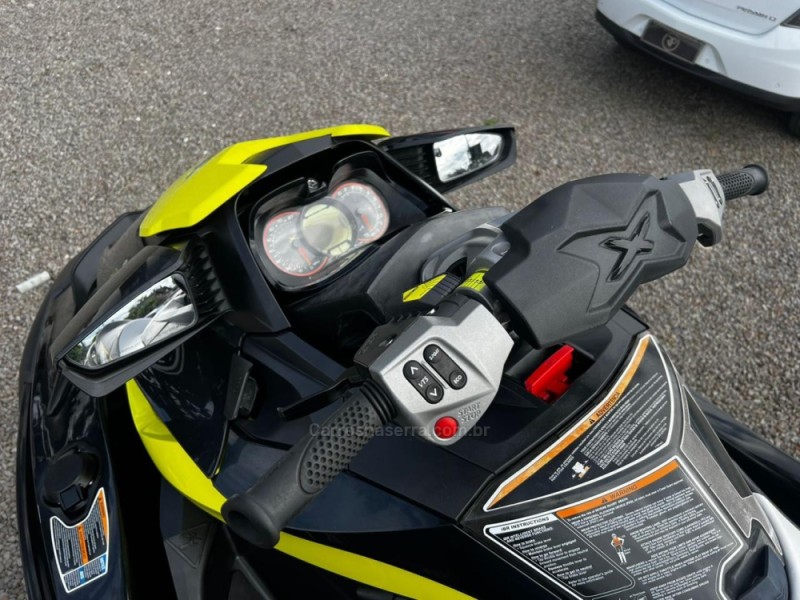 JET SKI 1.5 RXT AS 260 GASOLINA - 2013 - CANELA