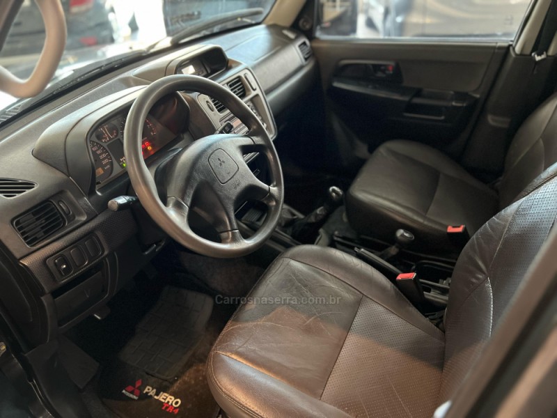 PAJERO TR4 2.0 4X4 16V FLEX 4P MANUAL - 2009 - CAXIAS DO SUL