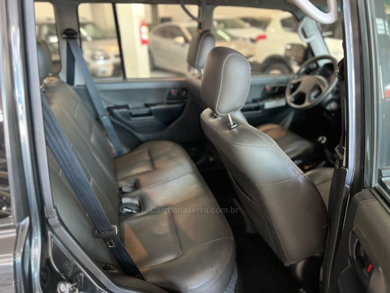 PAJERO TR4 2.0 4X4 16V FLEX 4P MANUAL - 2009 - CAXIAS DO SUL