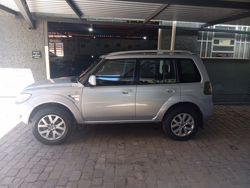 PAJERO TR4 2.0 4X4 16V 140CV FLEX 4P AUTOMÁTICO - 2010 - CAXIAS DO SUL