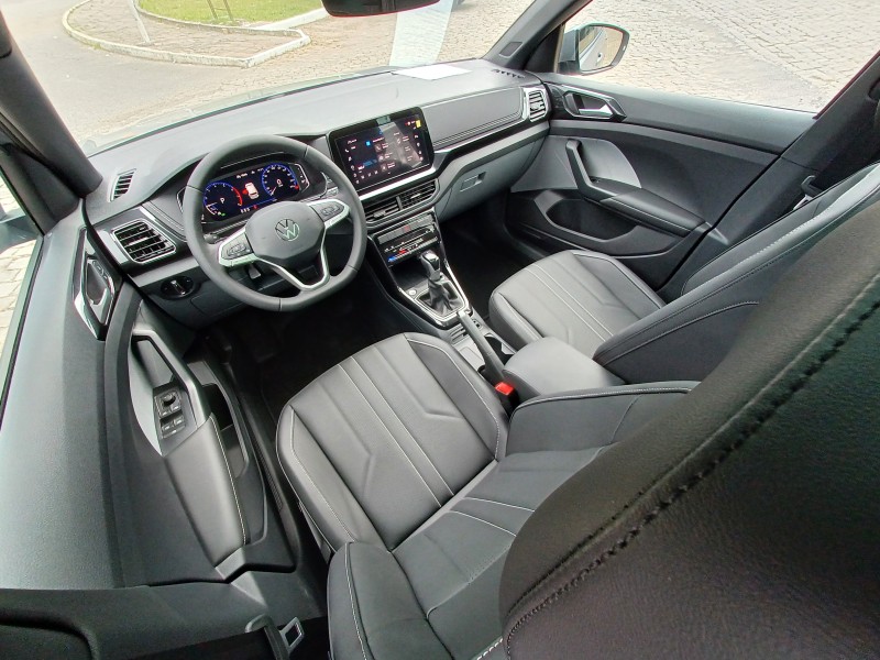 T-CROSS 1.0 COMFORTLINE TSI FLEX 4P AUTOMÁTICO - 2025 - FLORES DA CUNHA