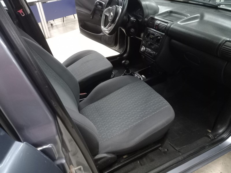 CORSA 1.0 EFI WIND 8V GASOLINA 4P MANUAL - 2000 - CAXIAS DO SUL