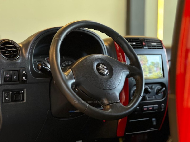 JIMNY 1.3 4SPORT 4X4 16V GASOLINA 2P MANUAL - 2015 - CAXIAS DO SUL