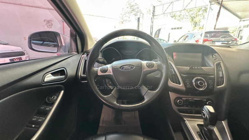 FOCUS 2.0 SE 16V FLEX 4P AUTOMÁTICO - 2015 - CAXIAS DO SUL