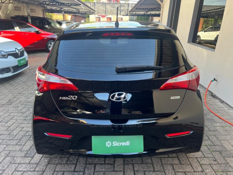 HB20 1.0 COMFORT 12V FLEX 4P MANUAL - 2013 - NOVO HAMBURGO