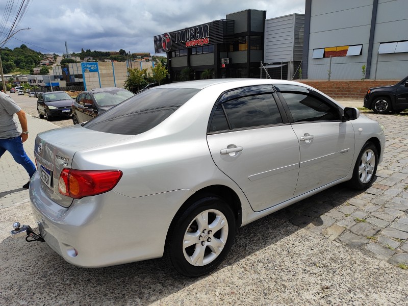 COROLLA 1.8 XEI 16V FLEX 4P AUTOMÁTICO - 2010 - FARROUPILHA