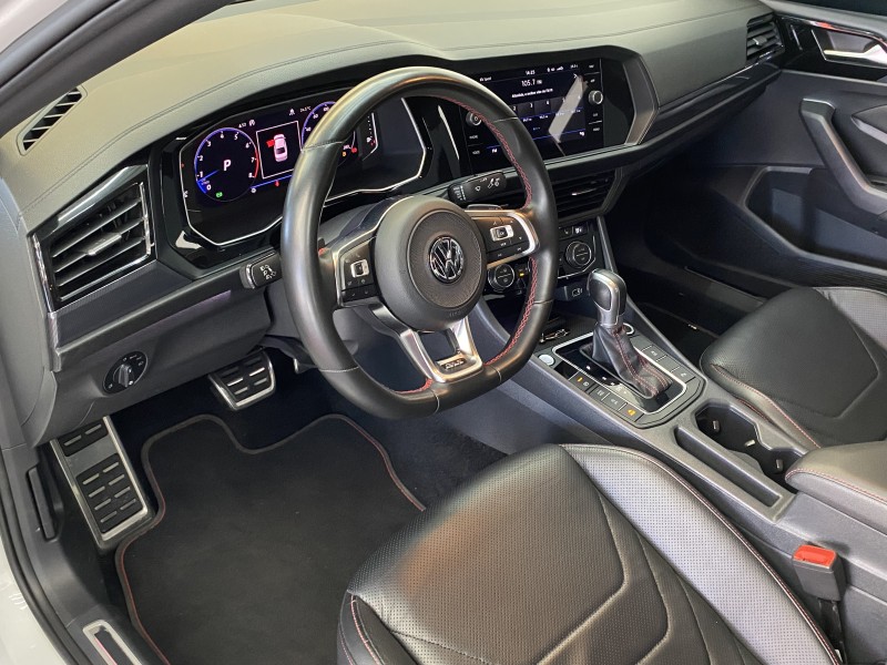 JETTA 2.0 16V TSI GLI 350 GASOLINA 4P AUTOMÁTICO - 2019 - CAXIAS DO SUL