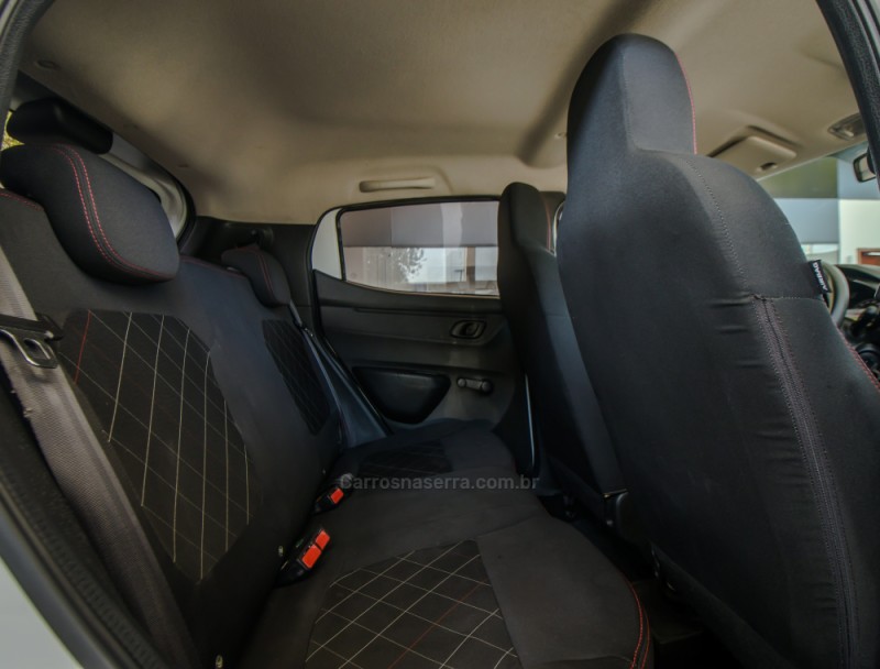KWID 1.0 12V SCE FLEX LIFE MANUAL - 2018 - NOVO HAMBURGO