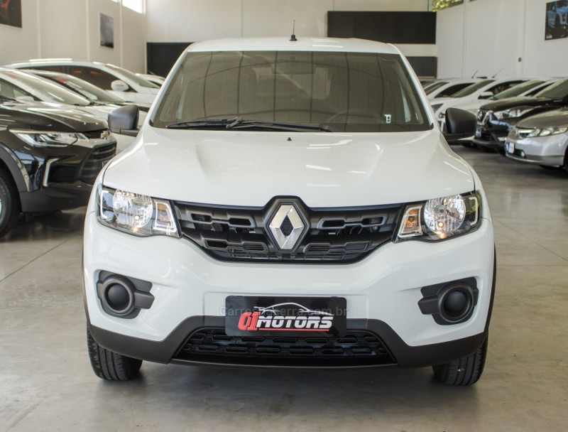 KWID 1.0 12V SCE FLEX LIFE MANUAL - 2018 - NOVO HAMBURGO