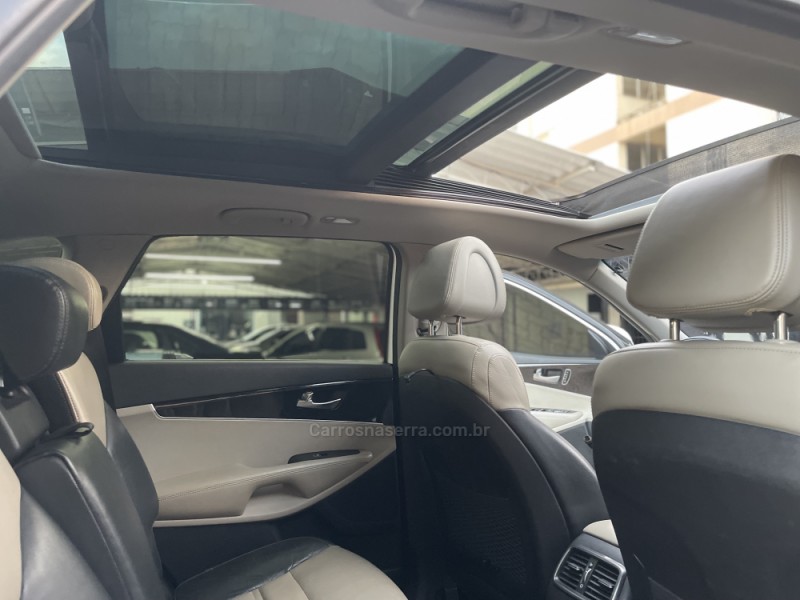 SORENTO 3.3 EX V6 24V GASOLINA 4P 7 LUGARES AUTOMATICO - 2018 - CAMPO BOM