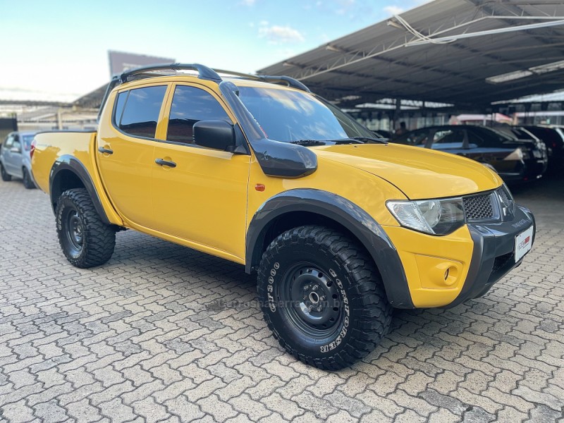 L200 SAVANA 3.2 4X4 16V TURBO INTERCOOLER DIESEL 4P MANUAL
