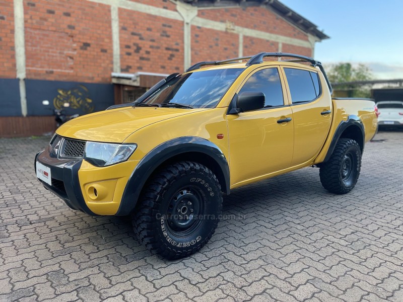 L200 SAVANA 3.2 4X4 16V TURBO INTERCOOLER DIESEL 4P MANUAL - 2015 - CAMPO BOM
