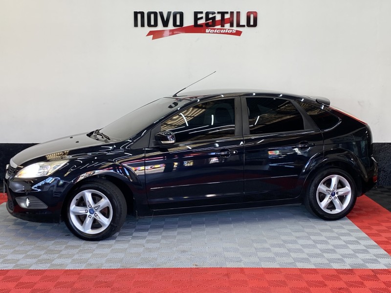 focus 1.6 s 16v flex 4p manual 2012 caxias do sul