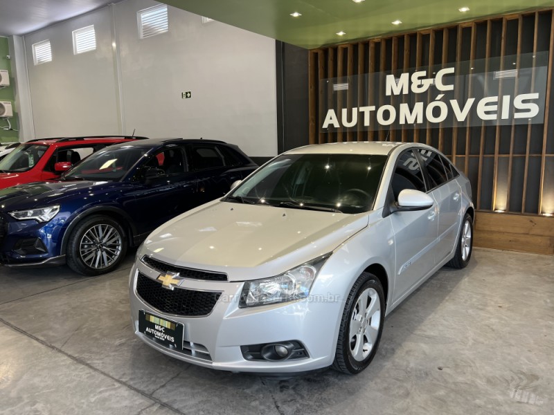 cruze 1.8 lt 16v flex 4p automatico 2014 caxias do sul