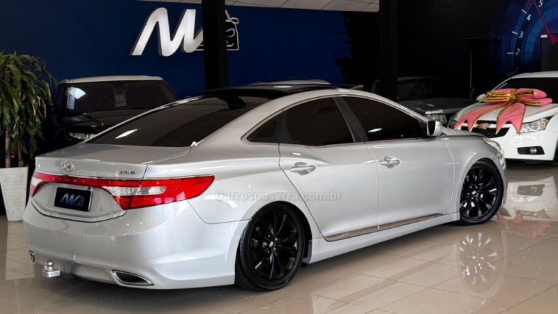 AZERA 3.0 MPFI GLS V6 24V GASOLINA 4P AUTOMÁTICO - 2013 - ESTâNCIA VELHA