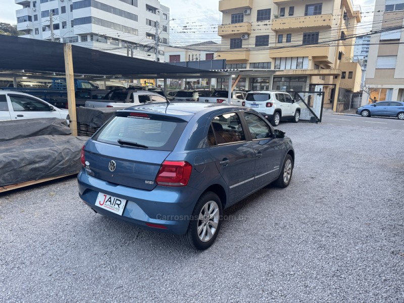 GOL 1.6 MI COMFORTLINE 8V FLEX 4P MANUAL - 2017 - GARIBALDI
