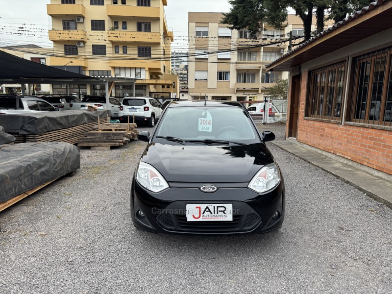 FIESTA 1.0 ROCAM SE 8V FLEX 4P MANUAL - 2014 - GARIBALDI