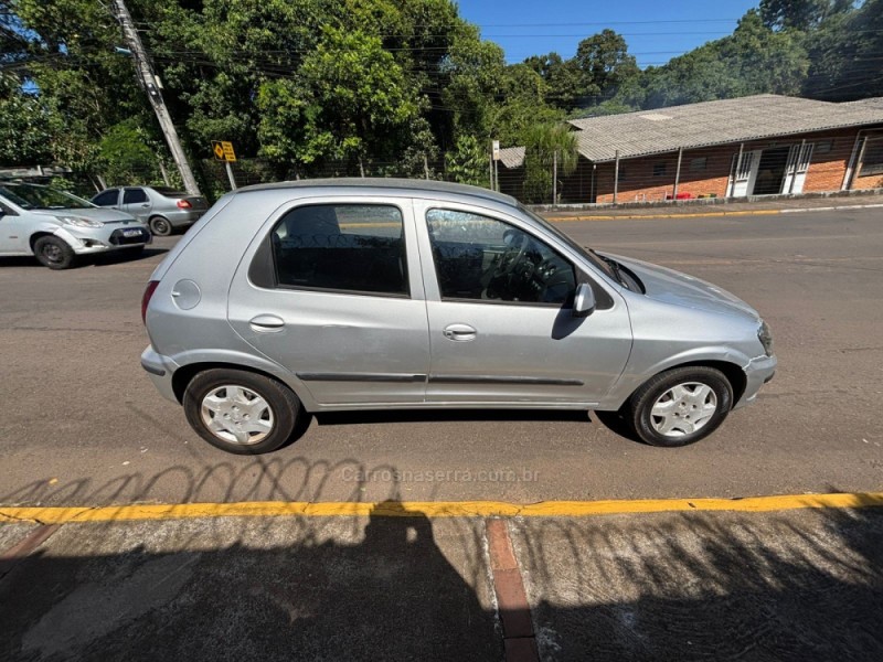 CELTA 1.0 MPFI LIFE 8V FLEX 4P MANUAL - 2012 - IVOTI