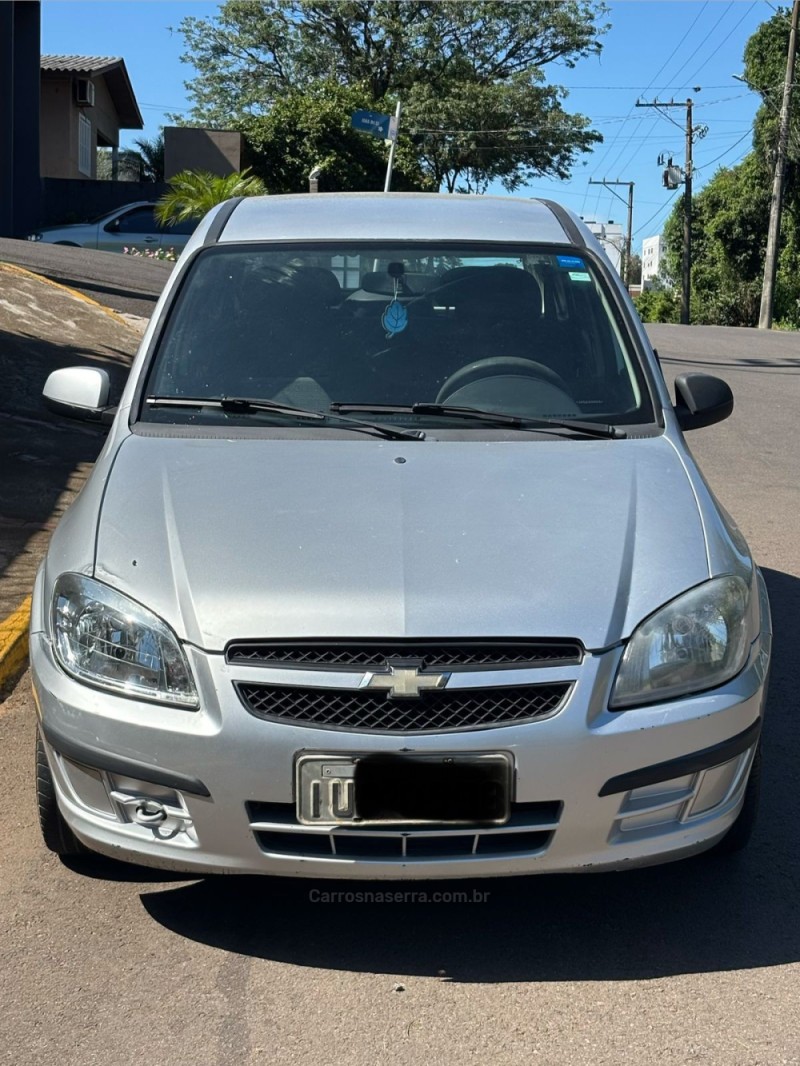 CELTA 1.0 MPFI LIFE 8V FLEX 4P MANUAL - 2012 - IVOTI