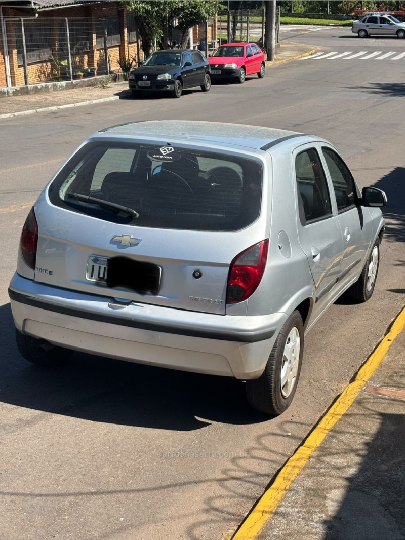 CELTA 1.0 MPFI LIFE 8V FLEX 4P MANUAL - 2012 - IVOTI