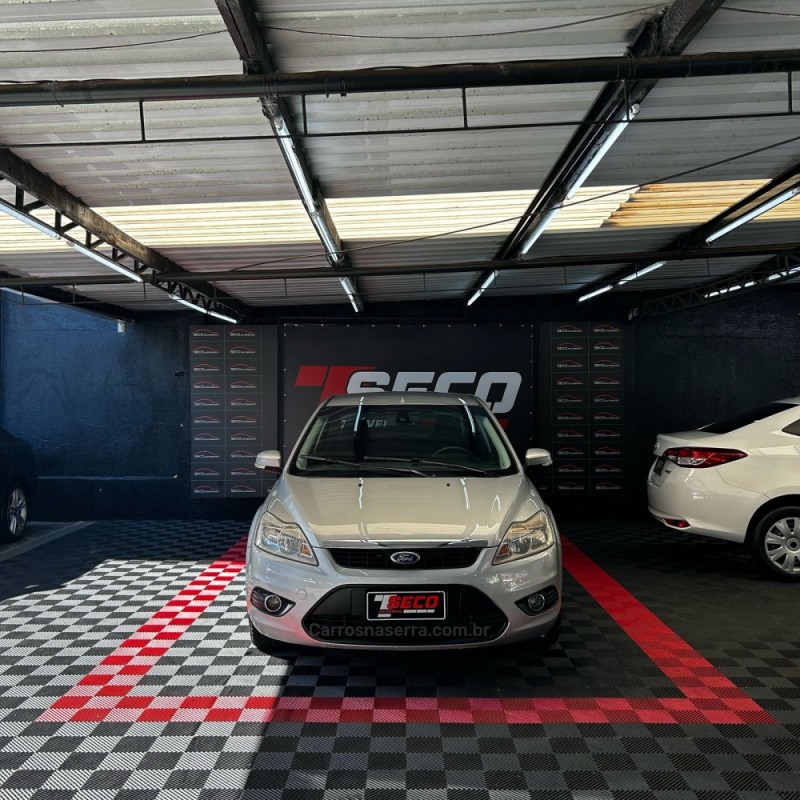 FOCUS 2.0 GHIA SEDAN 16V GASOLINA 4P MANUAL - 2012 - PASSO FUNDO