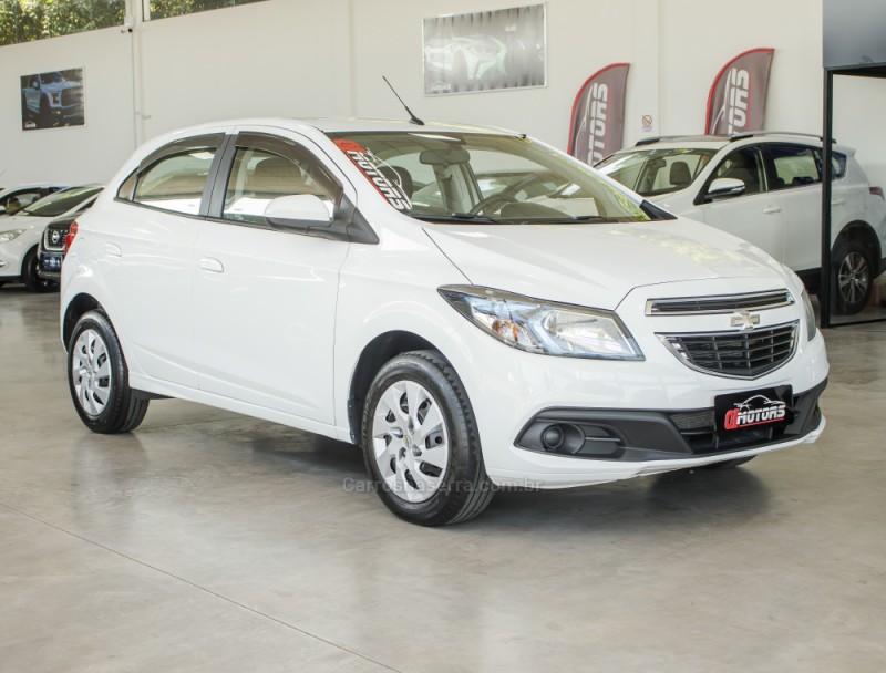 ONIX 1.4 MPFI LT 8V FLEX 4P MANUAL - 2016 - NOVO HAMBURGO