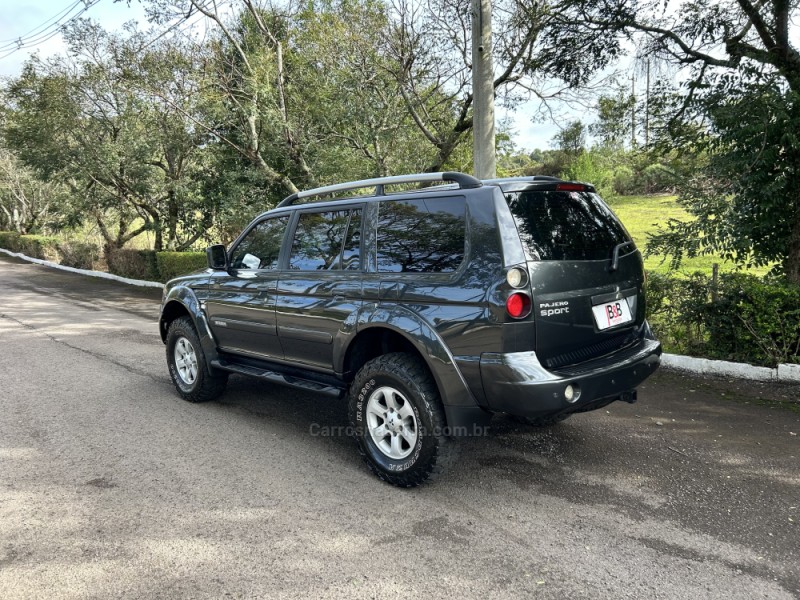PAJERO SPORT 3.5 HPE 4X4 V6 24V GASOLINA 4P AUTOMÁTICO - 2007 - NOVA PRATA