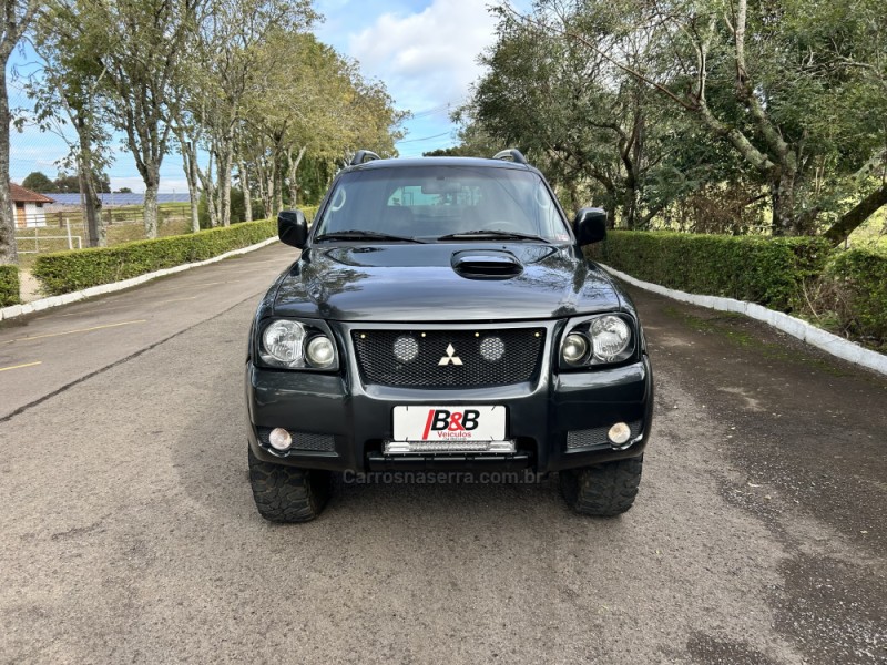 PAJERO SPORT 3.5 HPE 4X4 V6 24V GASOLINA 4P AUTOMÁTICO - 2007 - NOVA PRATA
