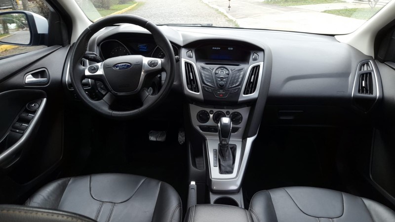 FOCUS 1.6 SE HATCH 16V FLEX 4P AUTOMÁTICO - 2015 - FARROUPILHA