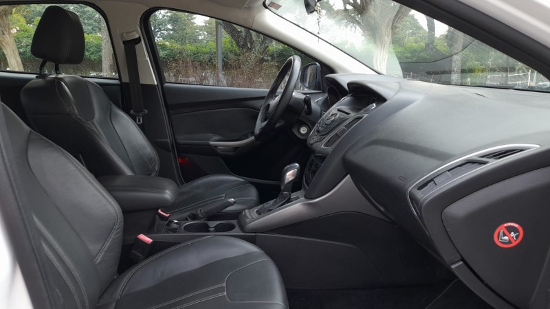 FOCUS 1.6 SE HATCH 16V FLEX 4P AUTOMÁTICO - 2015 - FARROUPILHA