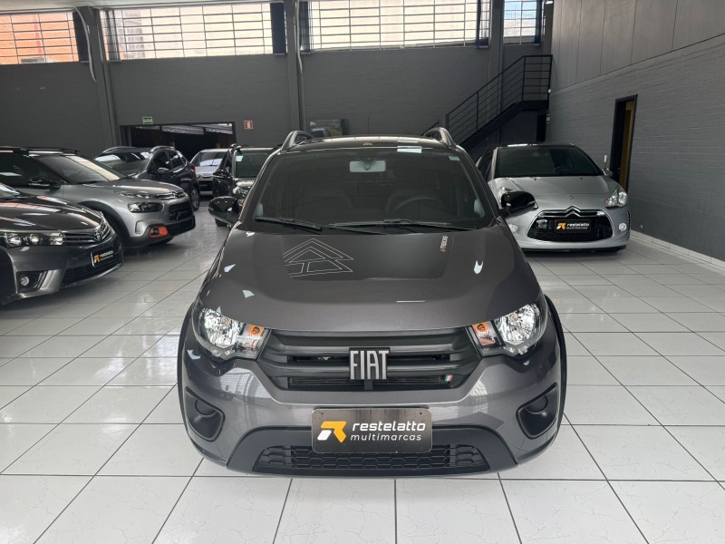 MOBI 1.0 TREKKING 8V FLEX 4P MANUAL - 2022 - CAXIAS DO SUL