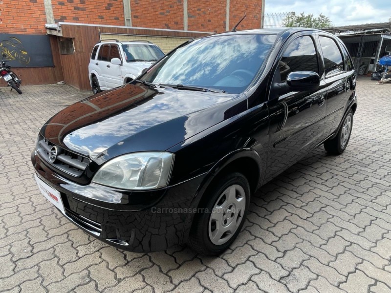 CORSA 1.0 MPFI MAXX 8V GASOLINA 4P MANUAL - 2006 - CAMPO BOM