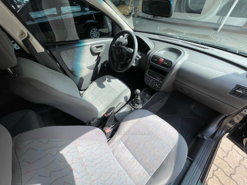 CORSA 1.0 MPFI MAXX 8V GASOLINA 4P MANUAL - 2006 - CAMPO BOM