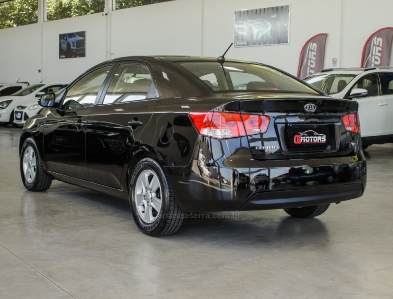 CERATO 1.6 E.213 SEDAN 16V GASOLINA 4P MANUAL - 2012 - NOVO HAMBURGO