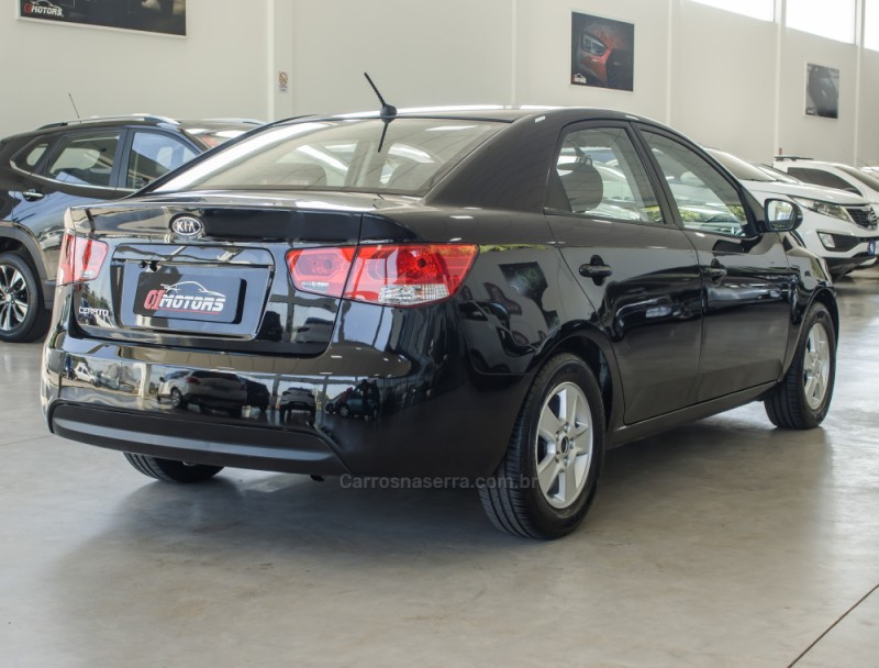CERATO 1.6 E.213 SEDAN 16V GASOLINA 4P MANUAL - 2012 - NOVO HAMBURGO