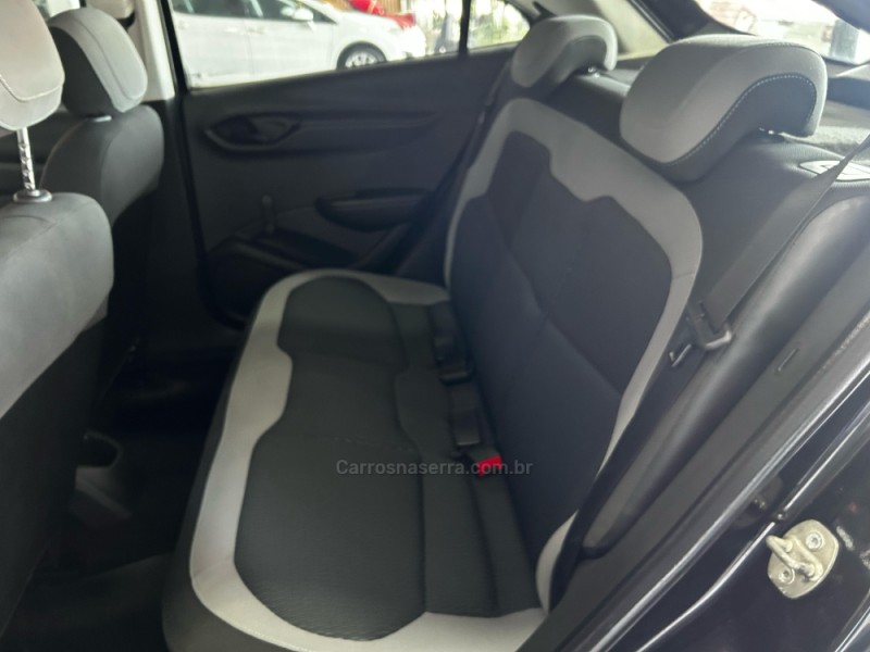 ONIX 1.0 MPFI LS 8V FLEX 4P MANUAL - 2016 - CAXIAS DO SUL