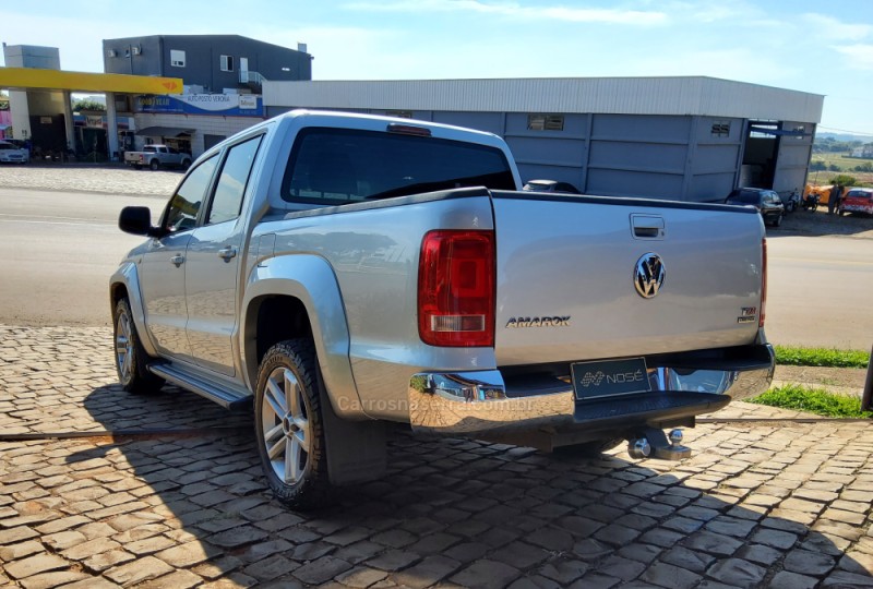 AMAROK 2.0 HIGHLINE 4X4 CD 16V TURBO INTERCOOLER DIESEL 4P AUTOMÁTICO - 2016 - NãO-ME-TOQUE