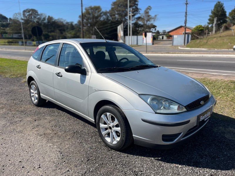 FOCUS 1.6 GL 8V GASOLINA 4P MANUAL - 2006 - FARROUPILHA