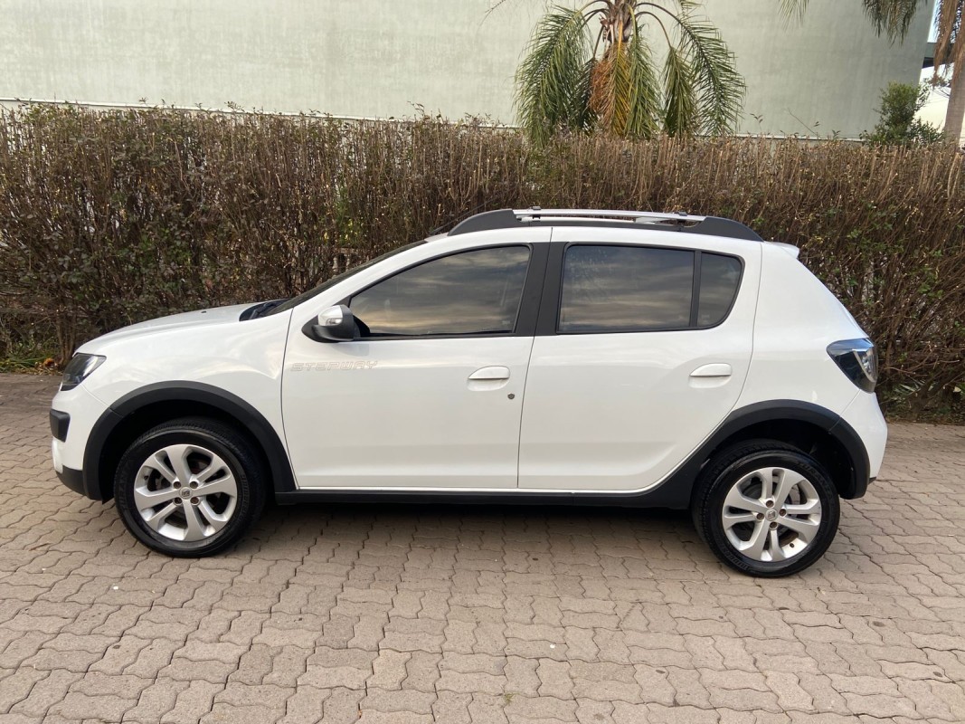 SANDERO 1.6 STEPWAY SCE 16V FLEX 4P MANUAL - 2018 - CAXIAS DO SUL