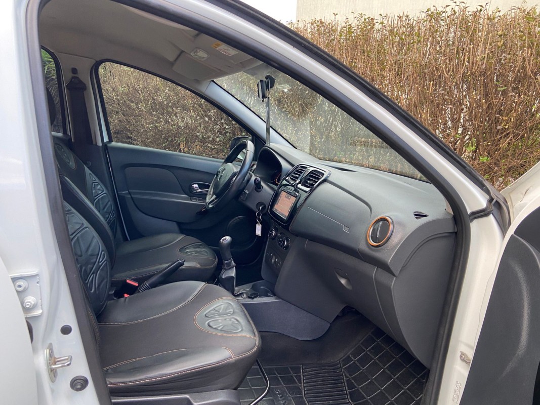 SANDERO 1.6 STEPWAY SCE 16V FLEX 4P MANUAL - 2018 - CAXIAS DO SUL