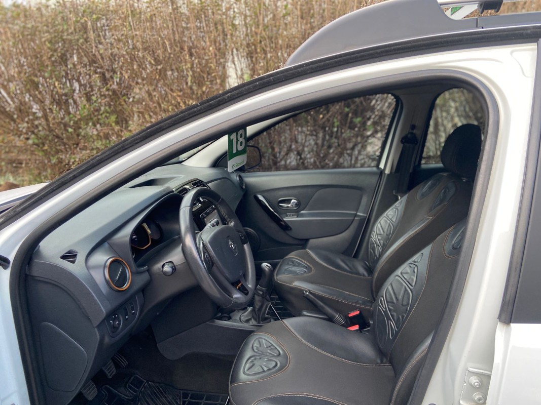 SANDERO 1.6 STEPWAY SCE 16V FLEX 4P MANUAL - 2018 - CAXIAS DO SUL